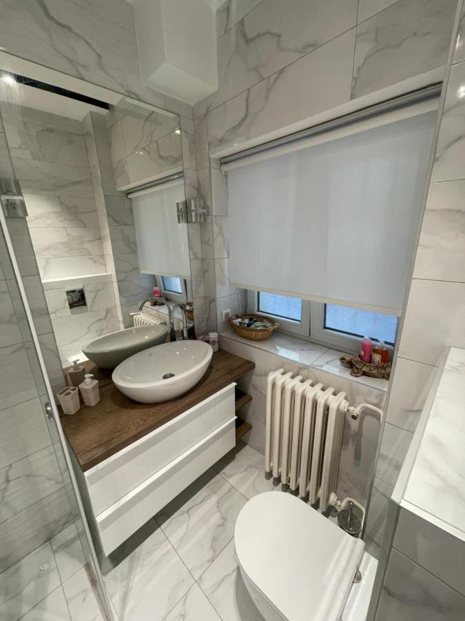 New, Modern In Apartman *